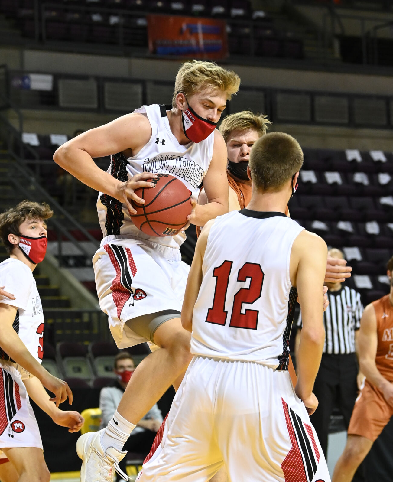 Ashden Oberg rebound 4A state title game